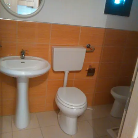 La Perla Appartement *