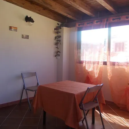 La Perla Apartment *